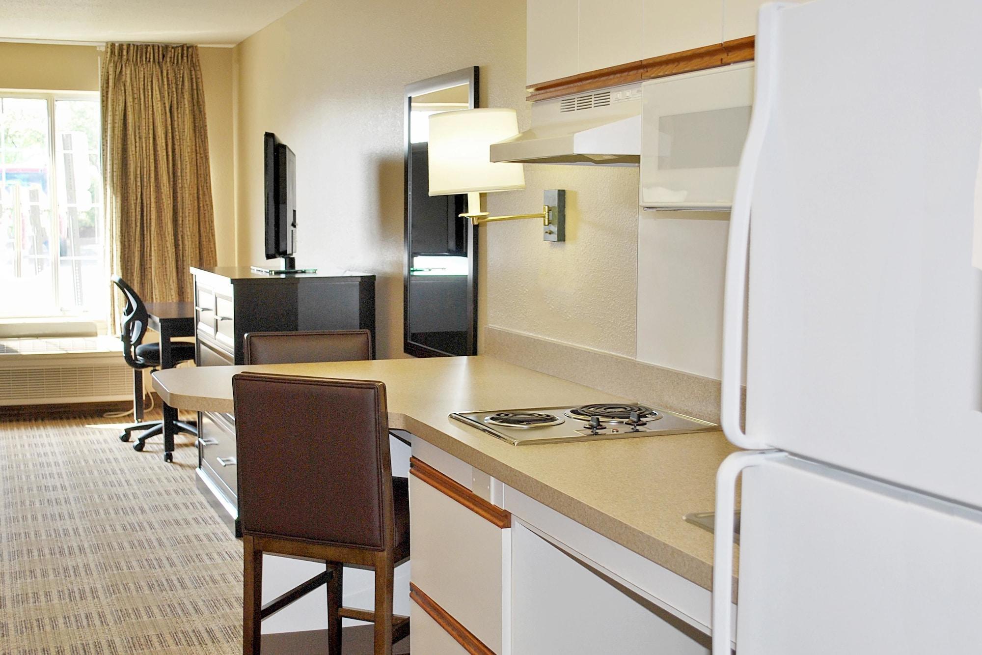 Extended Stay America Suites - Fremont - Fremont Blvd South Warm Springs District Buitenkant foto