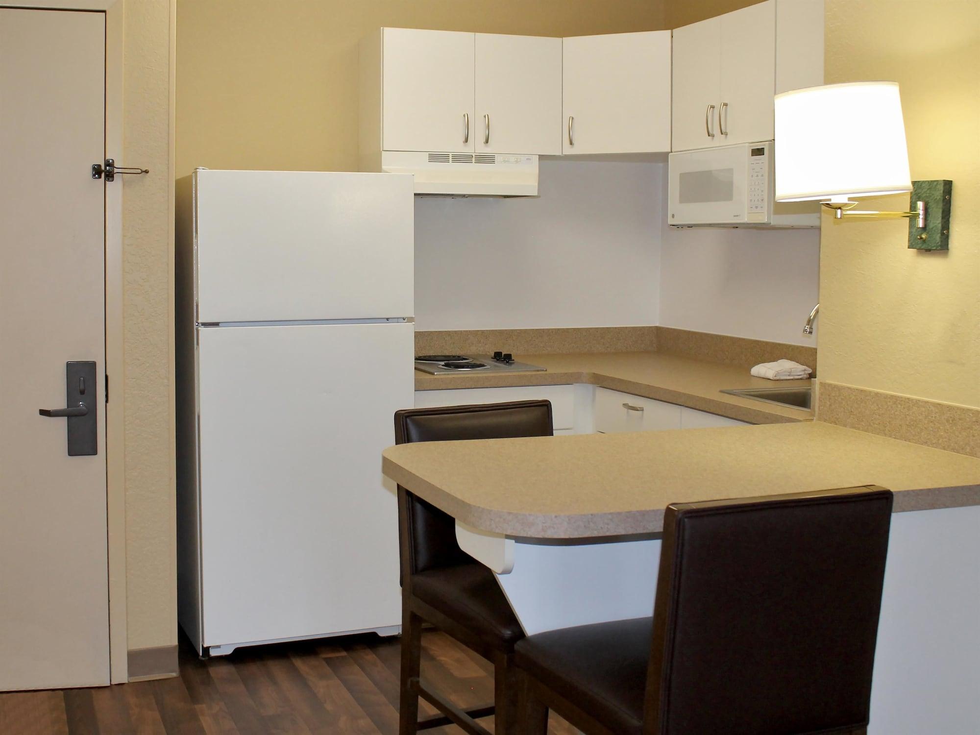 Extended Stay America Suites - Fremont - Fremont Blvd South Warm Springs District Buitenkant foto